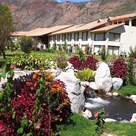Taypikala Deluxe Valle Sagrado Urubamba Bagian luar foto