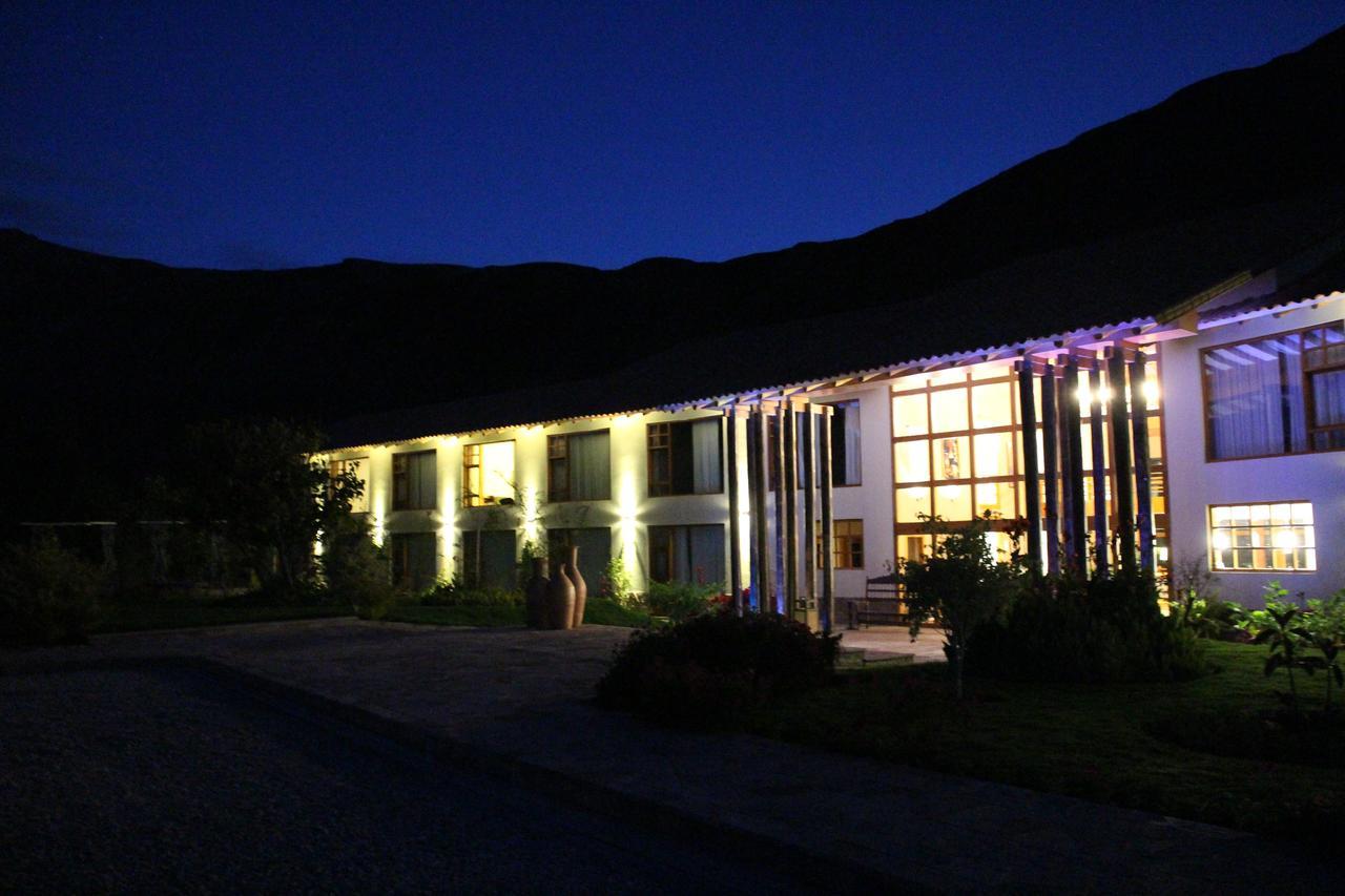 Taypikala Deluxe Valle Sagrado Urubamba Bagian luar foto